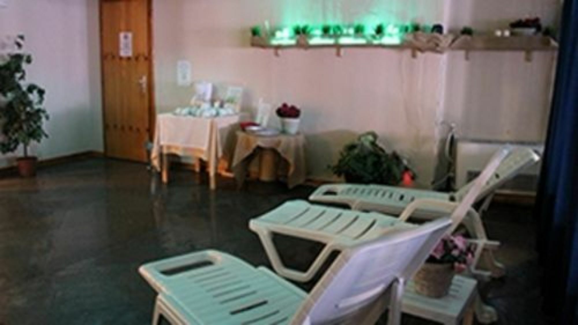 Residence Il Vigo Di Marilleva Εξωτερικό φωτογραφία